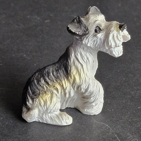 Vintage Miniature Schnauzer Dog Figurine Resin Hand-Painted Black White Brown - Picture 4 of 9